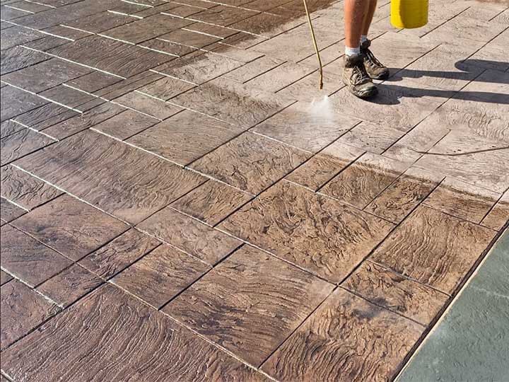 Beautiful sealed concrete patio ready for outdoor entertaining in Woodstock, Ontario